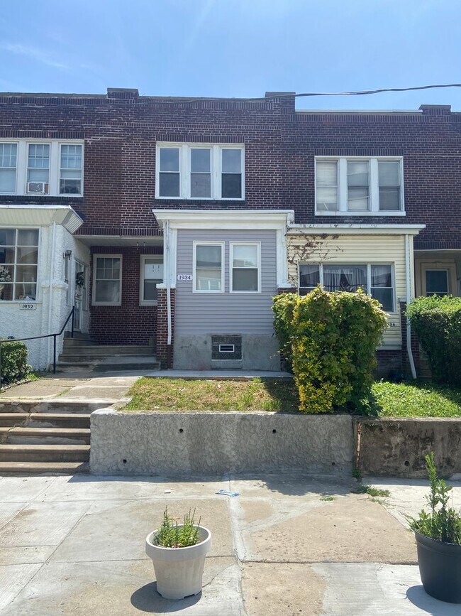 Building Photo - Remodeled  Home - Ogontz