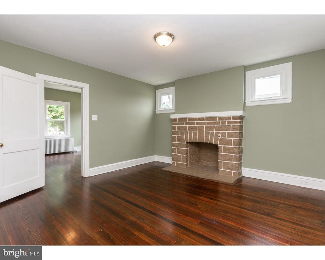 Primary Photo - 101 N Eagle Rd