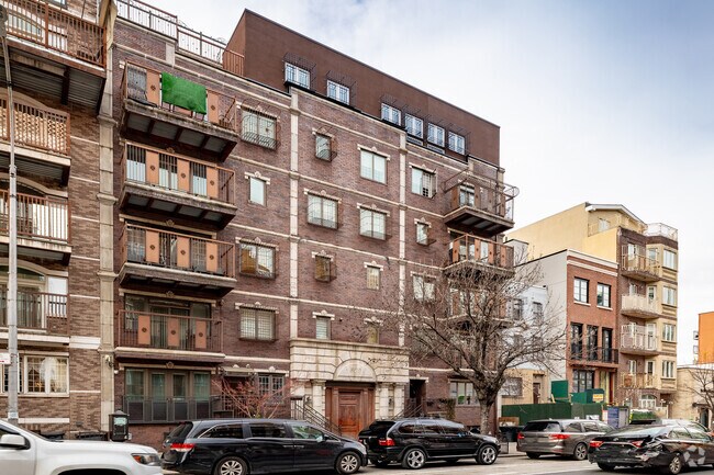 Foto del edificio - 800 Bedford Ave