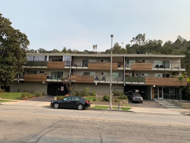 Foto del edificio - 265 Monterey Rd