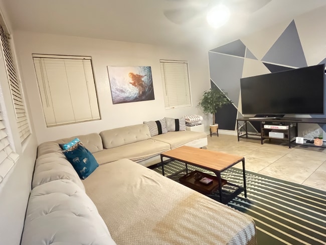 Foto del edificio - 5034 Lime Kiln Ave
