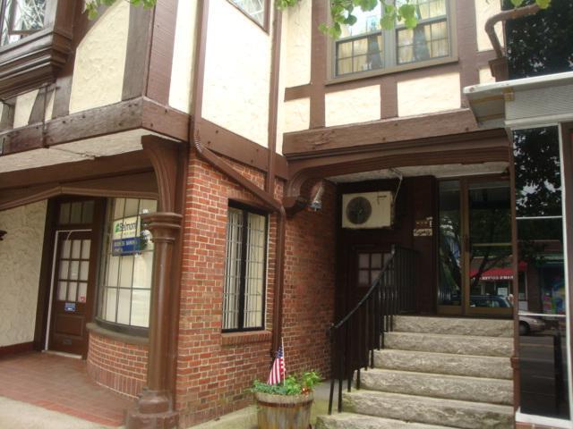 Foto principal - 490 Common St