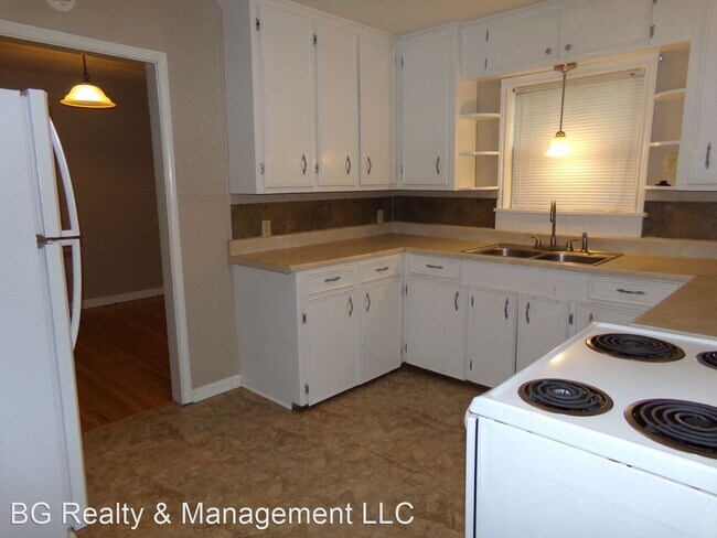 Building Photo - 2 br, 1 bath House - 1207 E Kent Dr