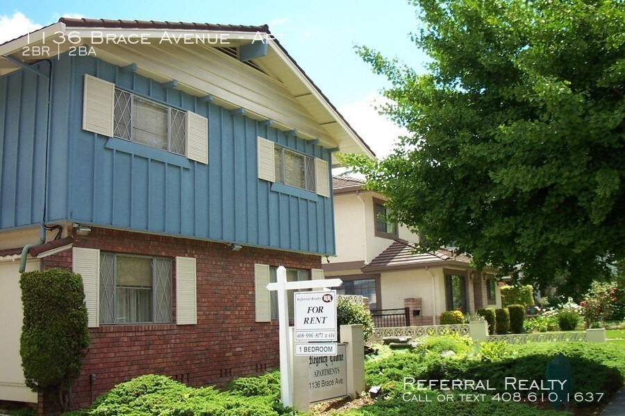 Primary Photo - 1136 Brace Ave