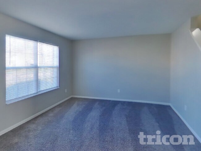 Foto del edificio - 6953 W Briar Park View