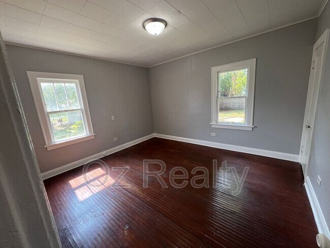 Building Photo - 3825 Berkeley