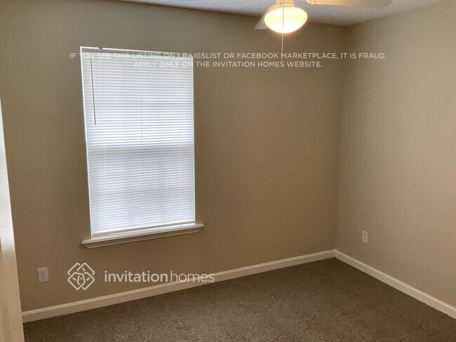 Building Photo - 7041 Vida Ln