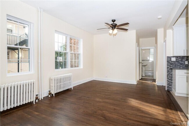 Building Photo - 7 Nepera Pl