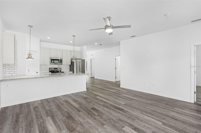 Foto del edificio - 1156-1158 Melville Rd
