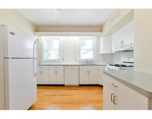 Building Photo - 23 Hazelnut Pl