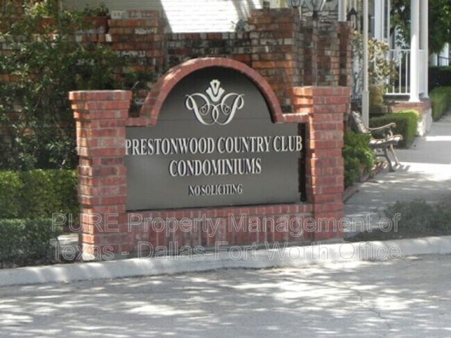 Foto del edificio - 15919 Stillwood St