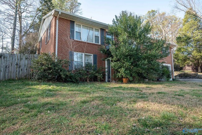 Foto del edificio - 205 High Rd