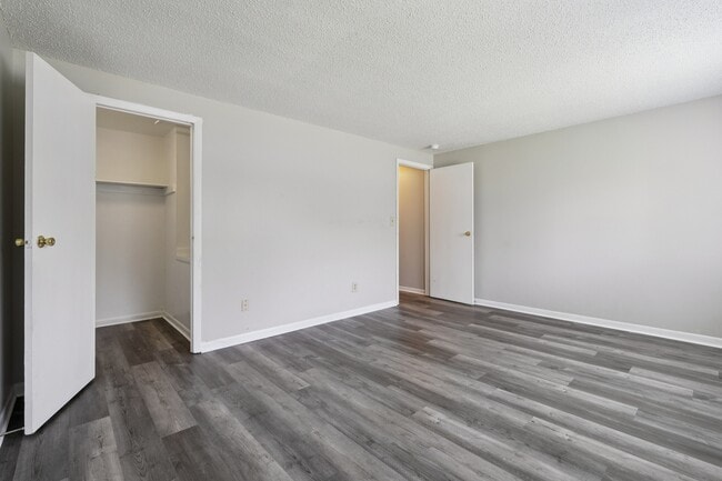 Foto del edificio - Gateway Apartments
