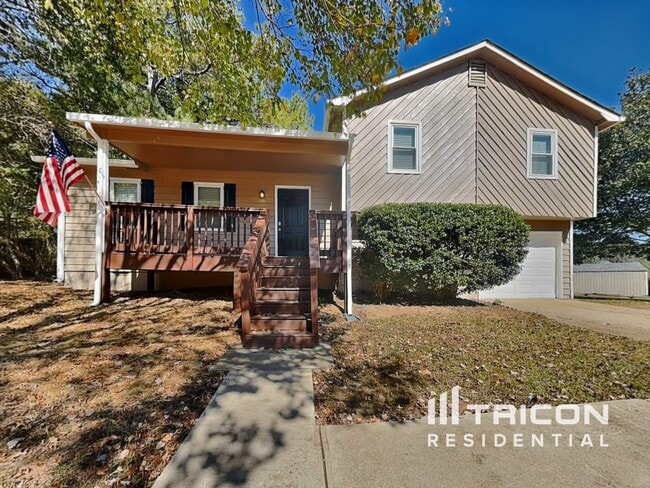 Building Photo - 3150 Colorado Dr