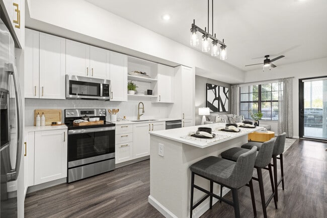 Building Photo - Indigo Stuart Apartments