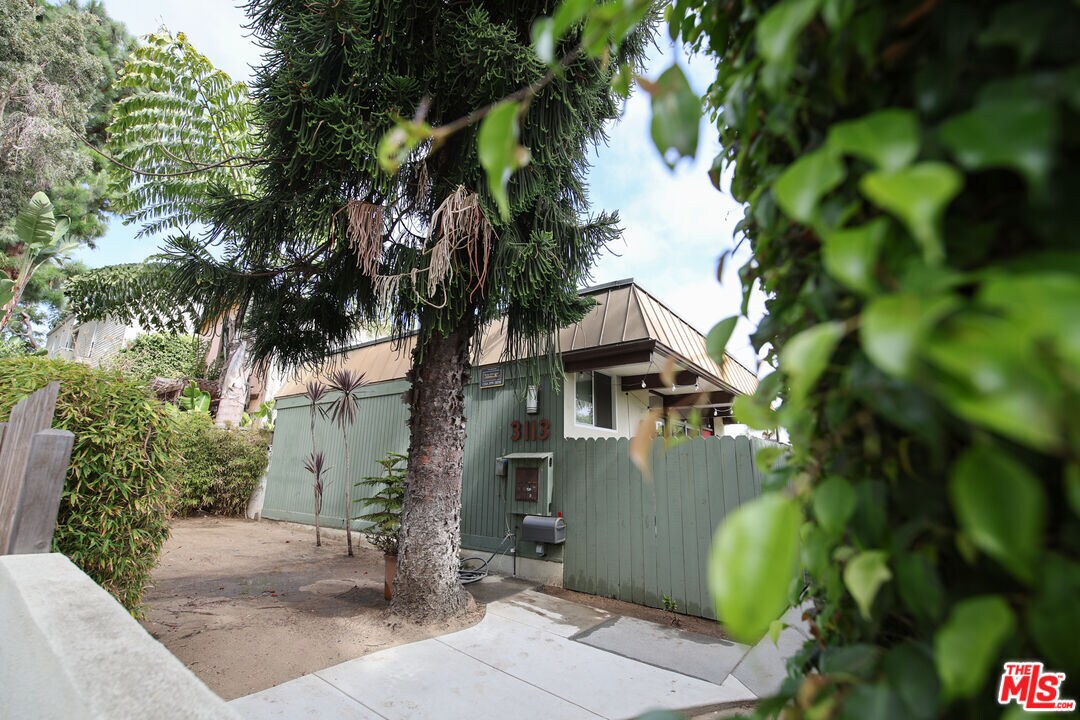 Foto principal - 3113 5th St