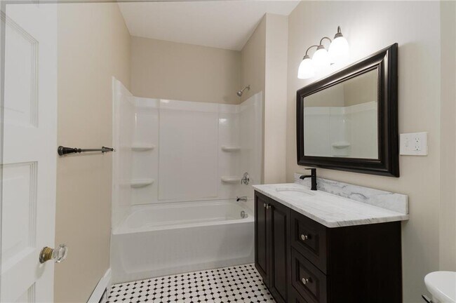 Foto del edificio - 64 Oakley Rd