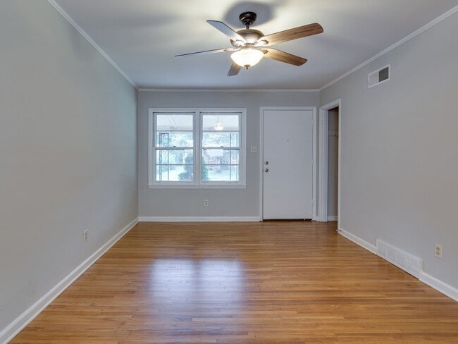 Building Photo - Beautiful renovation! 3bd 2 bath home in Sea Isle!