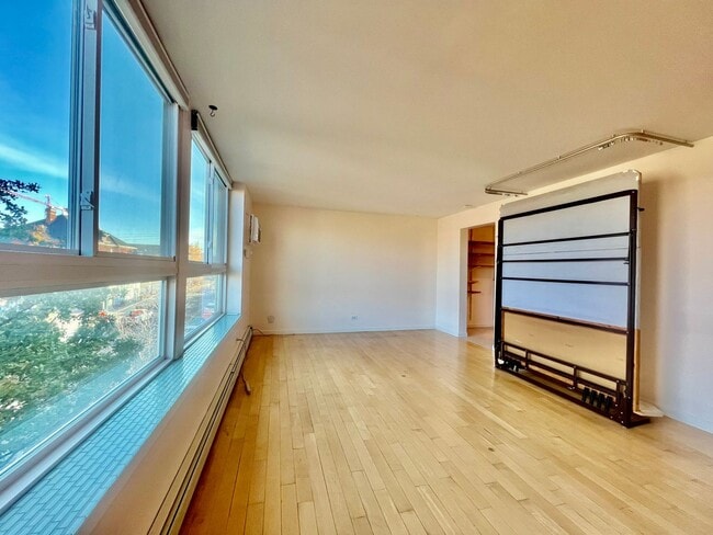 Foto del edificio - Charming Studio Condo in Capitol Hill