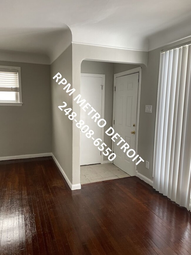 Foto del edificio - 1189 Woodland Dr