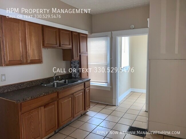 Foto del edificio - 513 Shorb Ave NW