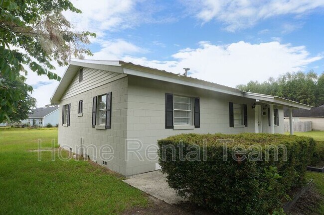 Foto del edificio - 449 Nease Rd