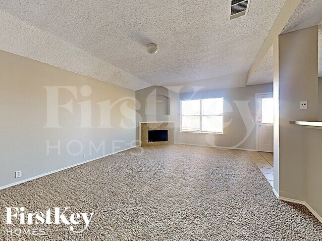 Foto del edificio - 1600 Shady Shores Dr