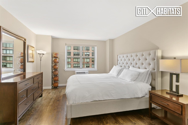 Foto del edificio - First Avenue Owners