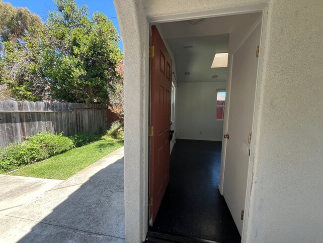 Foto del edificio - High St. - 269-273 High St. San Luis Obisp...