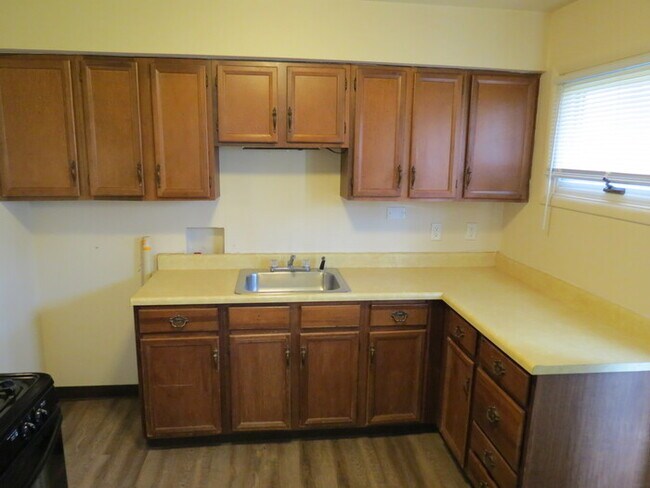 Building Photo - 1770 Eastbrook Dr S, Columbus, OH 43223