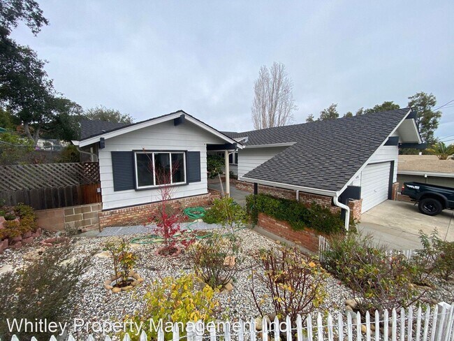 Building Photo - 4 br, 2 bath House - 494 22nd Street