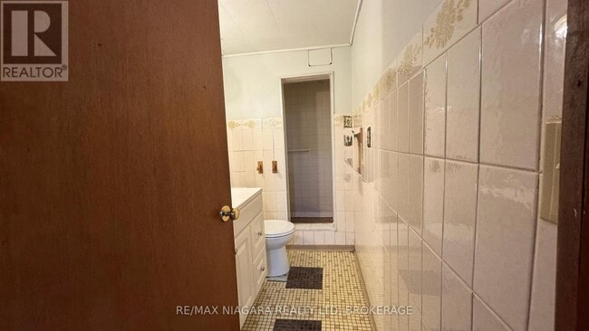 Building Photo - 6286 Culp St