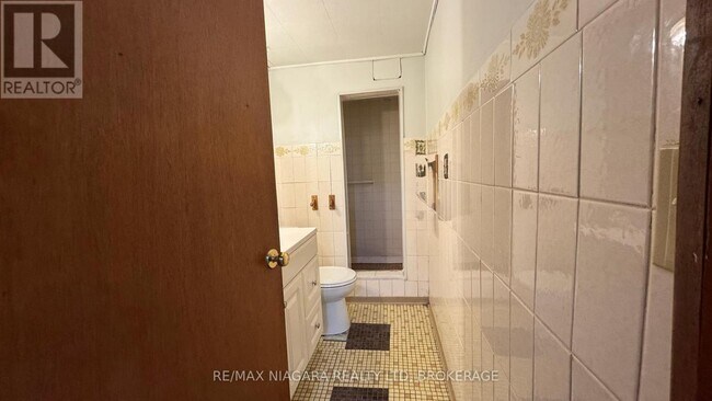 Photo du bâtiment - 6286 Culp St