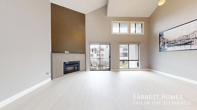 Foto del edificio - 13331 Moorpark St