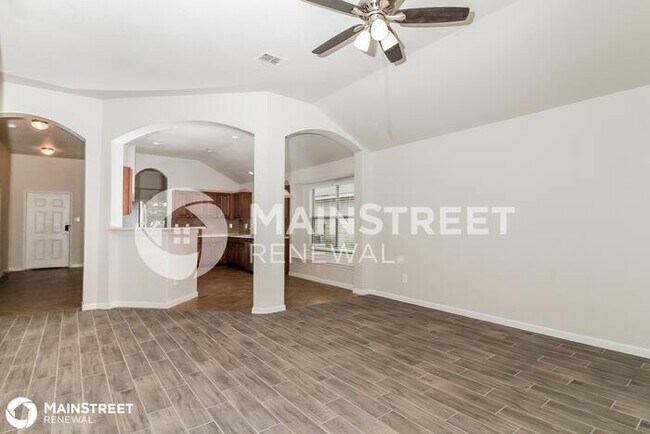 Building Photo - 7811 Redstone Mnr, Converse, TX 78109