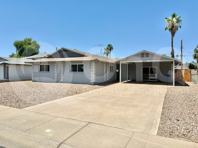Building Photo - 124 E Minton Dr