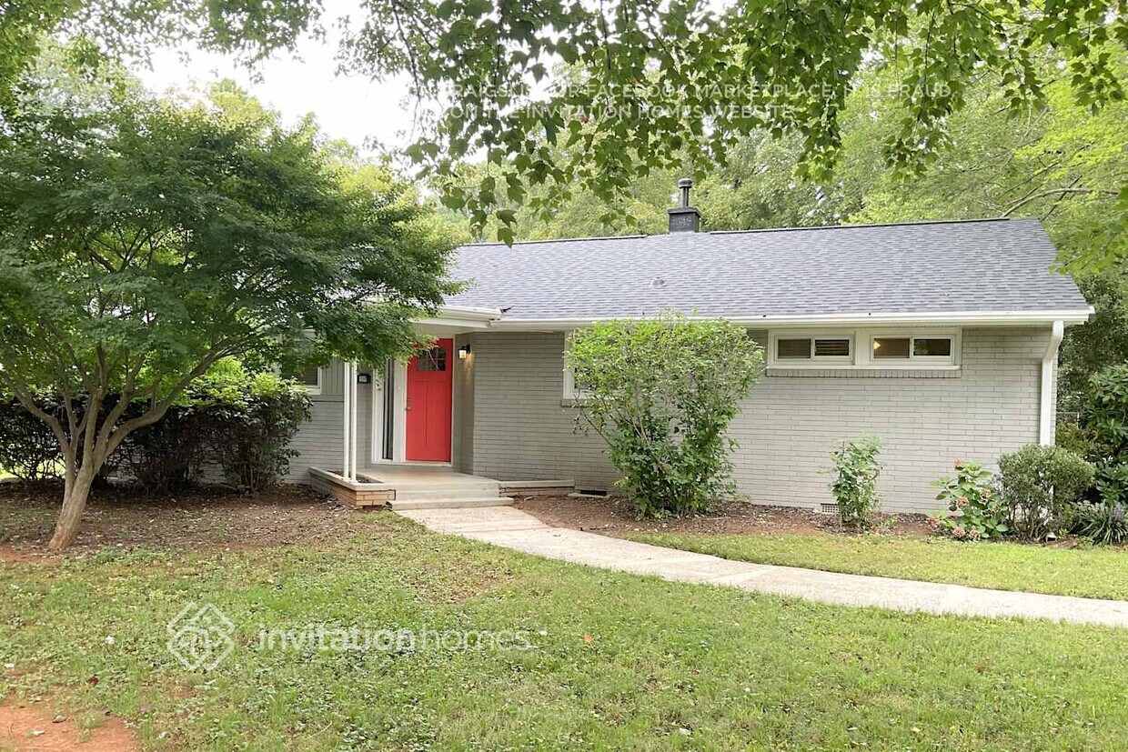 Foto principal - 1500 Thompson Ave