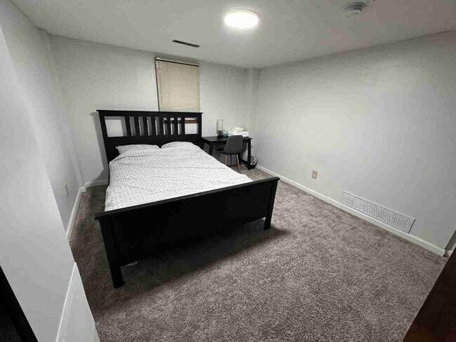 Foto del edificio - 1816 34th St NW