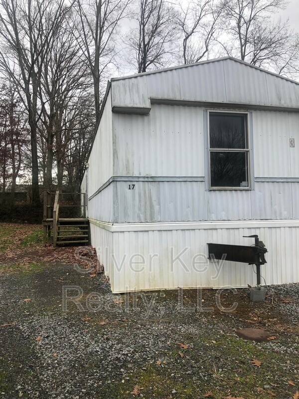 Building Photo - 1019 S Jackson St