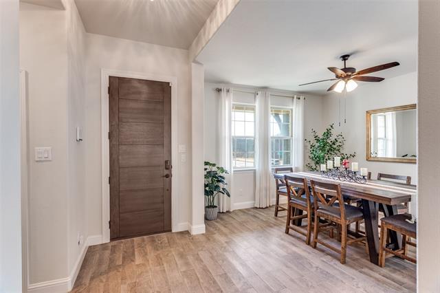 Foto del edificio - 7132 Aves St