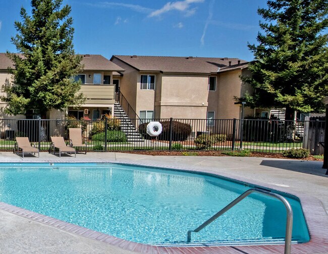 Canyon Springs Apartments Fresno, CA