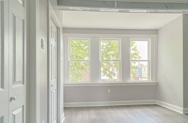 Foto del edificio - 1542 S 57th St