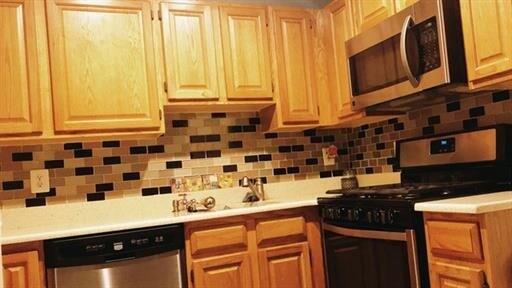 Primary Photo - 311 Prestwick Way