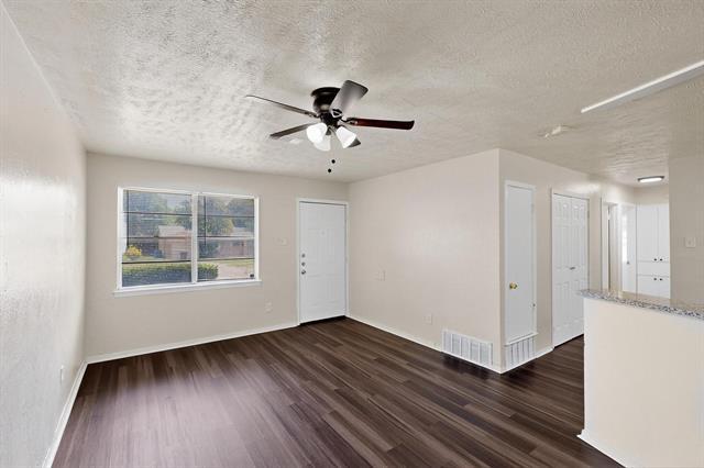 Building Photo - 6321 Silvery Moon Dr