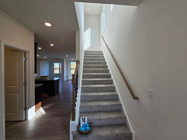 Building Photo - 24408 W Alexis Ln