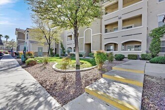 Building Photo - 8777 W Maule Ave
