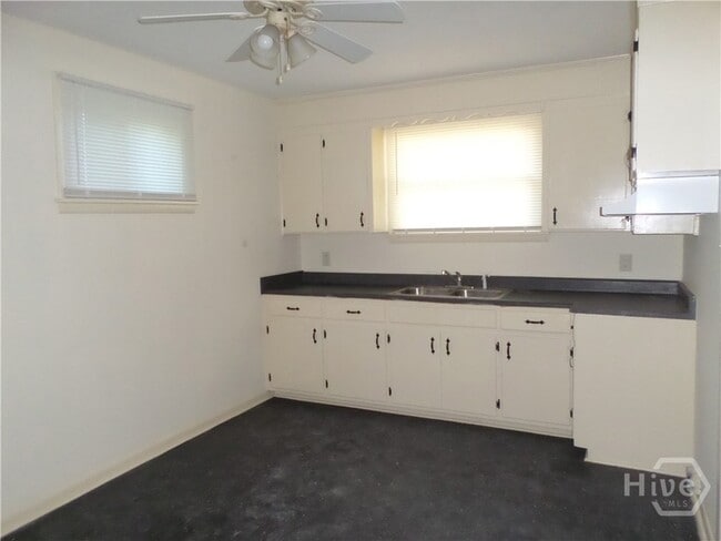 Building Photo - 4209 Crane St