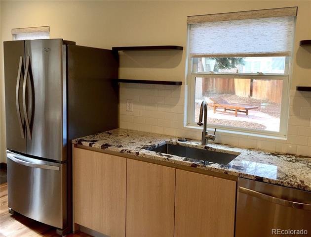 Foto del edificio - 3215 9th St