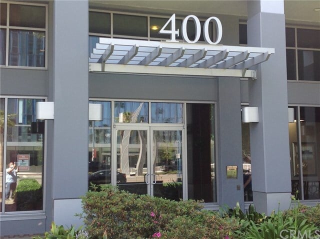 Building Photo - 400 W Ocean Blvd