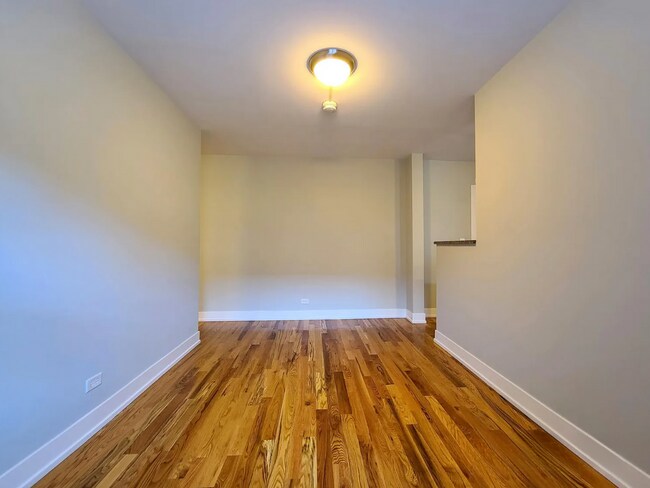 Foto del edificio - 2907 N Mildred Ave